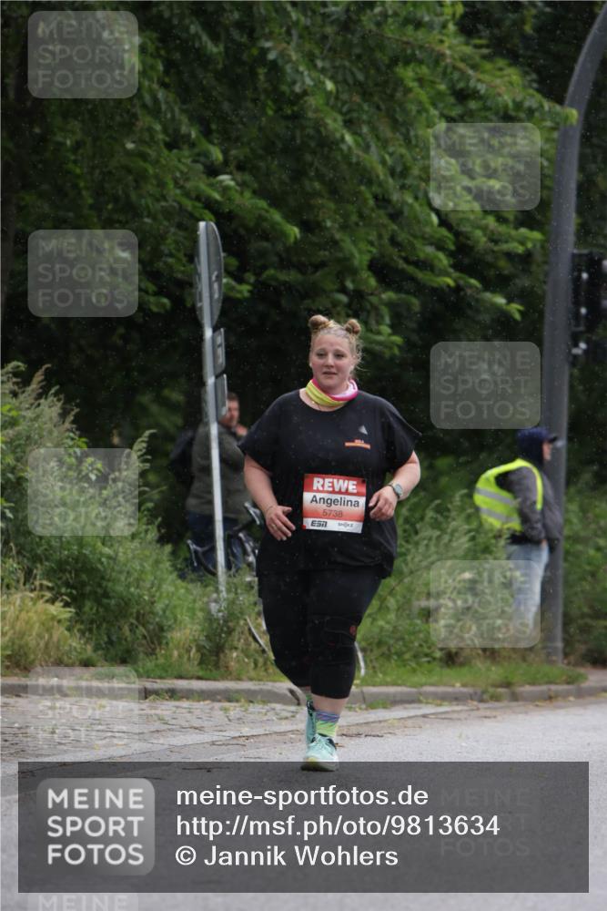 14.06.2026 - REWE Women's Run Jannik Wohlers http://msf.ph/oto/9813634 14.06.2026 11:09:26 Laufen 5738, 7 meine-sportfotos.de