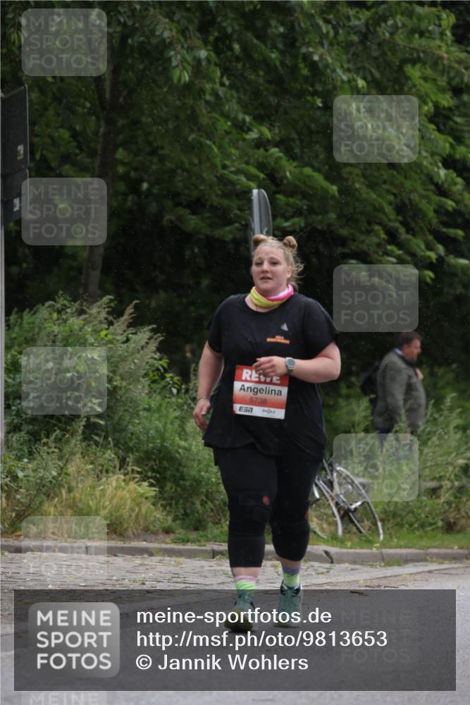 14.06.2026 - REWE Women's Run Jannik Wohlers http://msf.ph/oto/9813653 14.06.2026 11:09:27 Laufen 5738 meine-sportfotos.de
