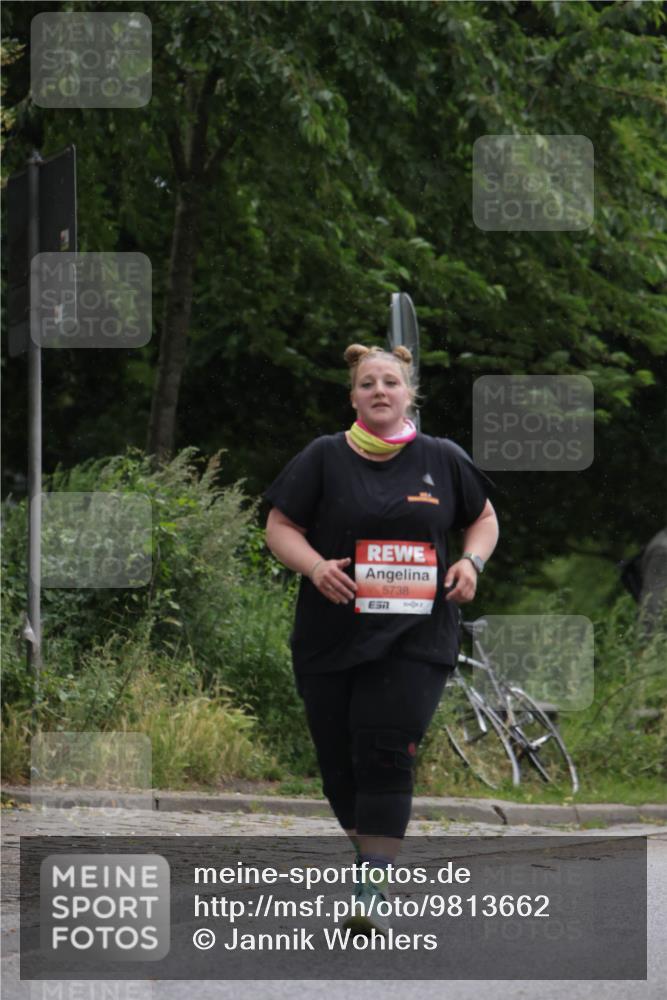 14.06.2026 - REWE Women's Run Jannik Wohlers http://msf.ph/oto/9813662 14.06.2026 11:09:28 Laufen 5738 meine-sportfotos.de