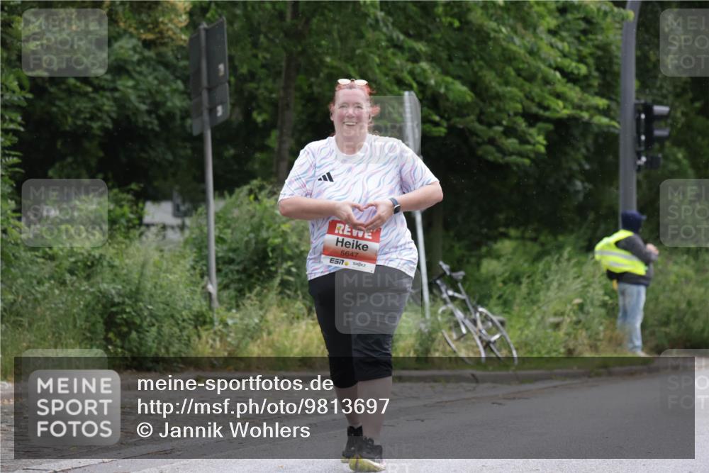 14.06.2026 - REWE Women's Run Jannik Wohlers http://msf.ph/oto/9813697 14.06.2026 11:09:55 Laufen 5647 meine-sportfotos.de