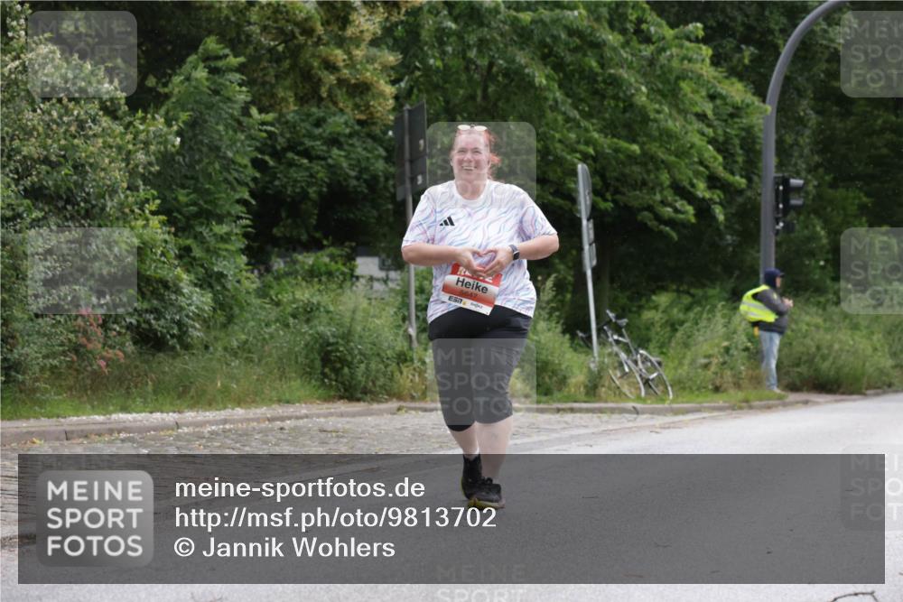 14.06.2026 - REWE Women's Run Jannik Wohlers http://msf.ph/oto/9813702 14.06.2026 11:09:56 Laufen 5647 meine-sportfotos.de