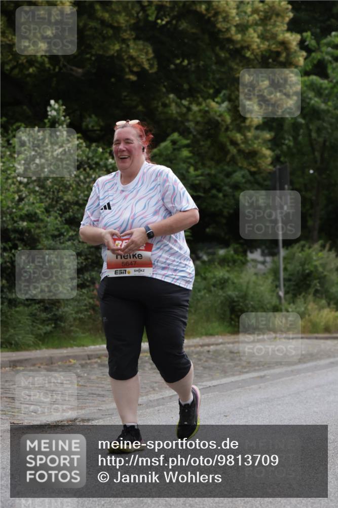 14.06.2026 - REWE Women's Run Jannik Wohlers http://msf.ph/oto/9813709 14.06.2026 11:09:58 Laufen 5647 meine-sportfotos.de