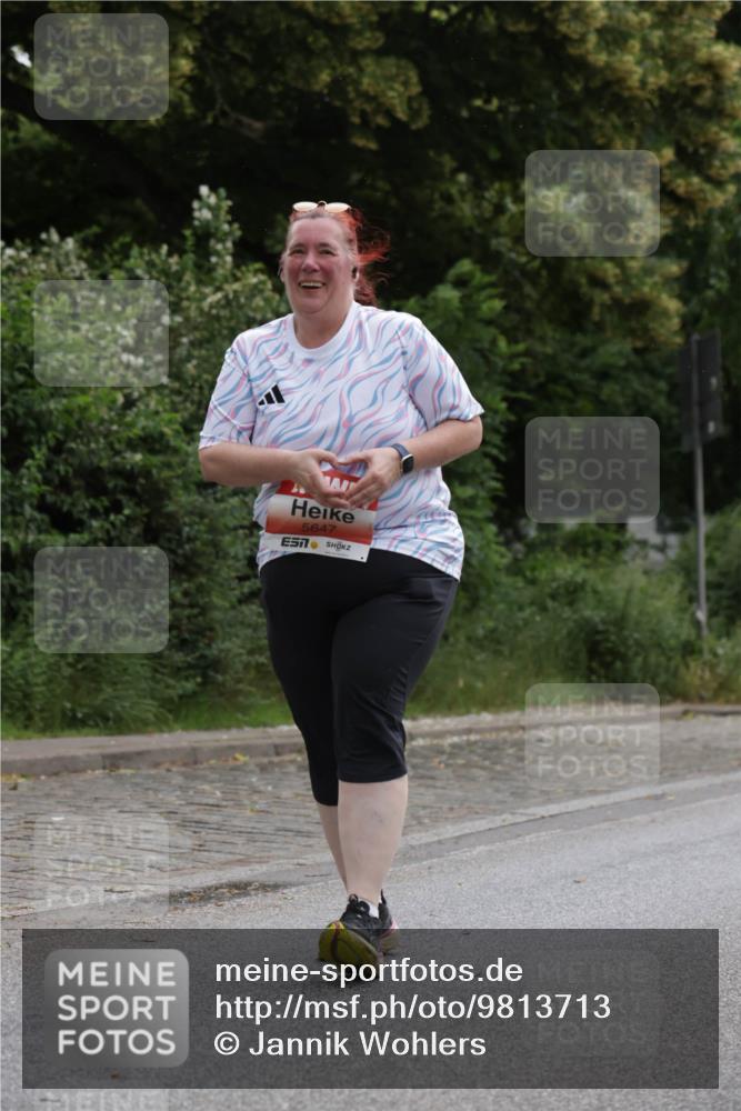 14.06.2026 - REWE Women's Run Jannik Wohlers http://msf.ph/oto/9813713 14.06.2026 11:09:59 Laufen 5647 meine-sportfotos.de