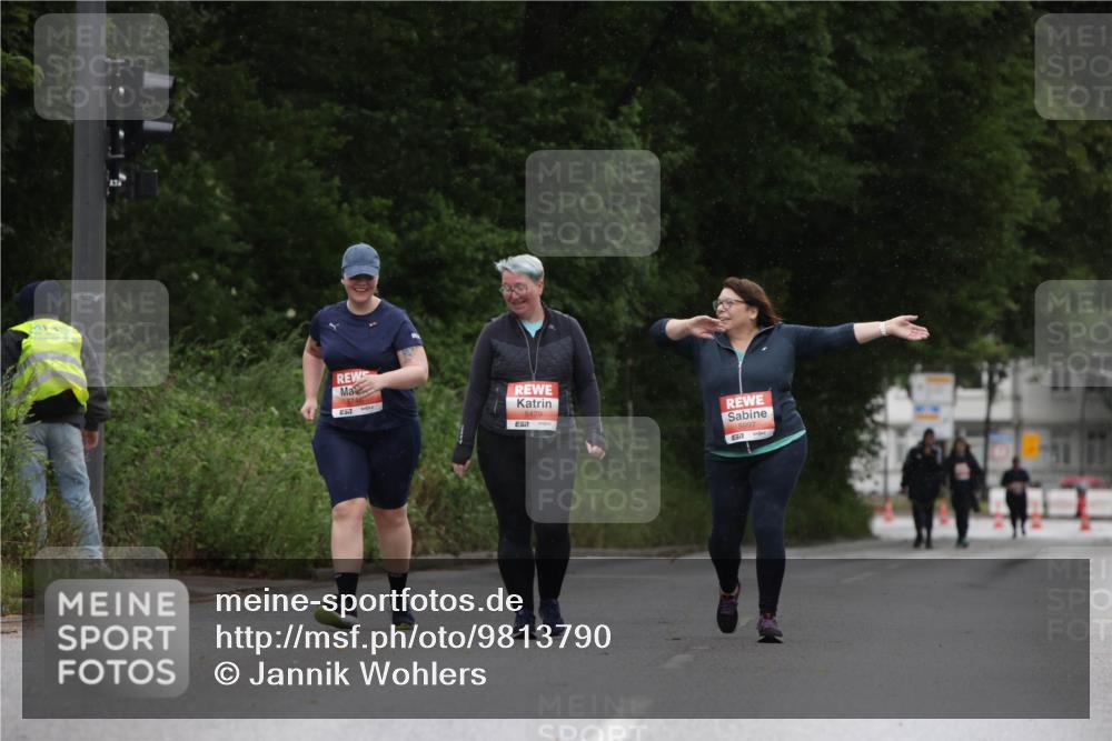 14.06.2026 - REWE Women's Run Jannik Wohlers http://msf.ph/oto/9813790 14.06.2026 11:10:52 Laufen 57, 5479, 5997 meine-sportfotos.de