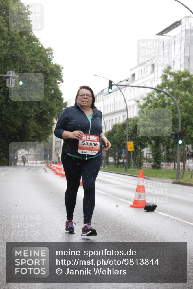 14.06.2026 - REWE Women's Run Jannik Wohlers http://msf.ph/oto/9813844 14.06.2026 11:11:01 Laufen 5997 meine-sportfotos.de
