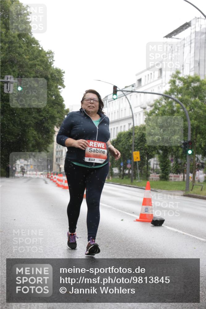 14.06.2026 - REWE Women's Run Jannik Wohlers http://msf.ph/oto/9813845 14.06.2026 11:11:01 Laufen 5997 meine-sportfotos.de