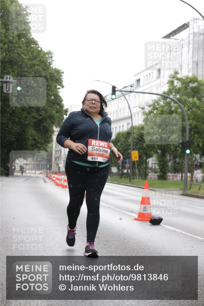14.06.2026 - REWE Women's Run Jannik Wohlers http://msf.ph/oto/9813846 14.06.2026 11:11:01 Laufen 5997, 57, 01 meine-sportfotos.de