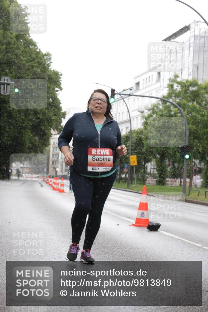 14.06.2026 - REWE Women's Run Jannik Wohlers http://msf.ph/oto/9813849 14.06.2026 11:11:01 Laufen 5997 meine-sportfotos.de
