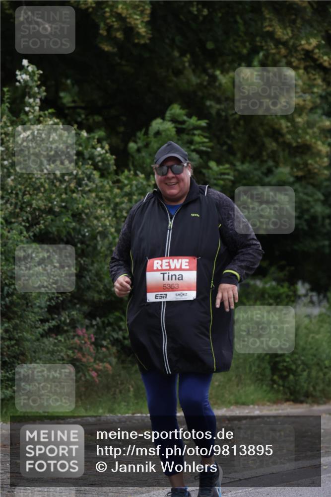 14.06.2026 - REWE Women's Run Jannik Wohlers http://msf.ph/oto/9813895 14.06.2026 11:11:50 Laufen 5353, 7 meine-sportfotos.de