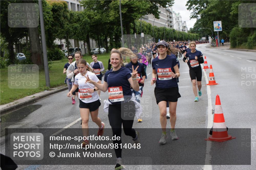 14.06.2026 - REWE Women's Run Jannik Wohlers http://msf.ph/oto/9814048 14.06.2026 10:39:25 Laufen 5821, 5675, 657, 5777 meine-sportfotos.de