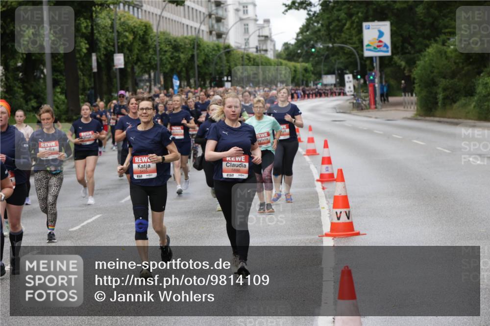 14.06.2026 - REWE Women's Run Jannik Wohlers http://msf.ph/oto/9814109 14.06.2026 10:39:42 Laufen 5455, 5886, 57 meine-sportfotos.de