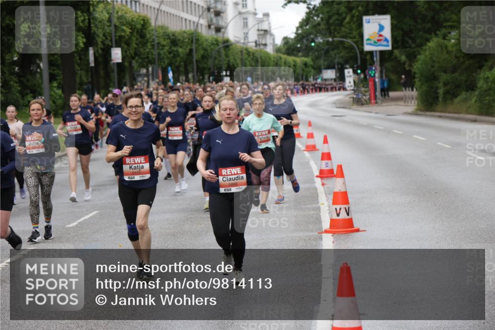 14.06.2026 - REWE Women's Run Jannik Wohlers http://msf.ph/oto/9814113 14.06.2026 10:39:42 Laufen 5455, 57, 5886 meine-sportfotos.de
