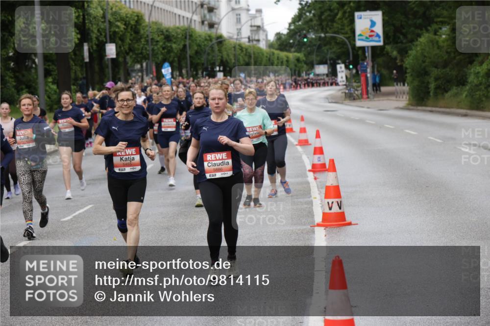 14.06.2026 - REWE Women's Run Jannik Wohlers http://msf.ph/oto/9814115 14.06.2026 10:39:42 Laufen 5455, 57, 5886, 57 meine-sportfotos.de