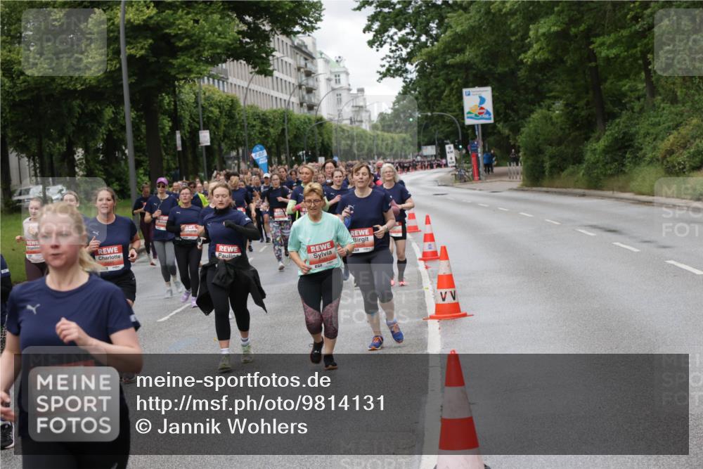 14.06.2026 - REWE Women's Run Jannik Wohlers http://msf.ph/oto/9814131 14.06.2026 10:39:45 Laufen 5886, 7, 657 meine-sportfotos.de