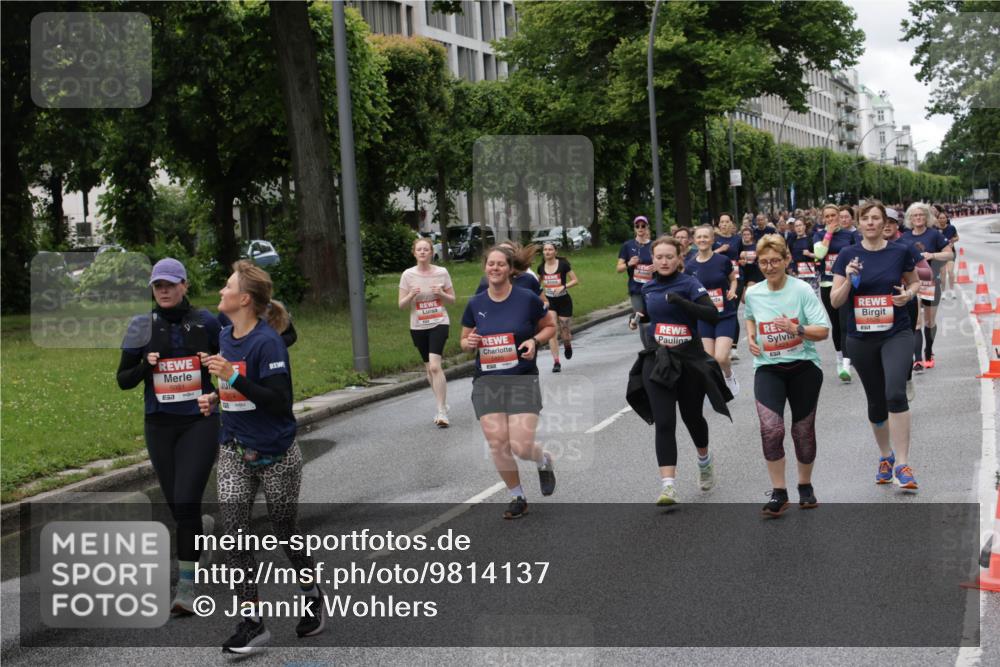14.06.2026 - REWE Women's Run Jannik Wohlers http://msf.ph/oto/9814137 14.06.2026 10:39:47 Laufen 5991, 857 meine-sportfotos.de