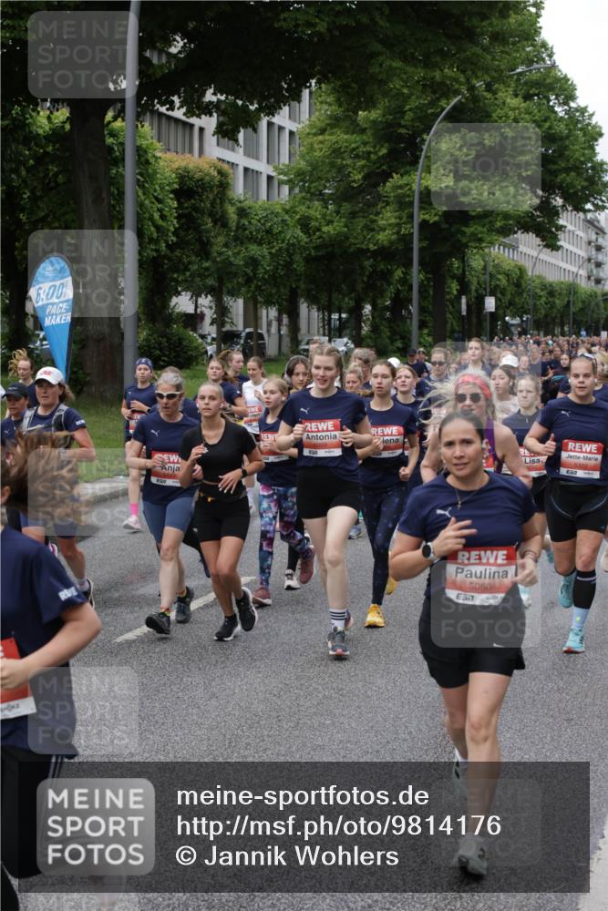 14.06.2026 - REWE Women's Run Jannik Wohlers http://msf.ph/oto/9814176 14.06.2026 10:39:57 Laufen 6, 00, 5050 meine-sportfotos.de
