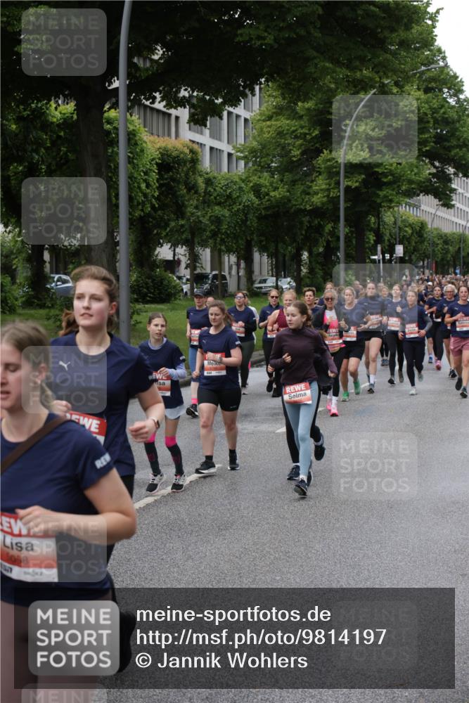 14.06.2026 - REWE Women's Run Jannik Wohlers http://msf.ph/oto/9814197 14.06.2026 10:40:02 Laufen 1058 meine-sportfotos.de