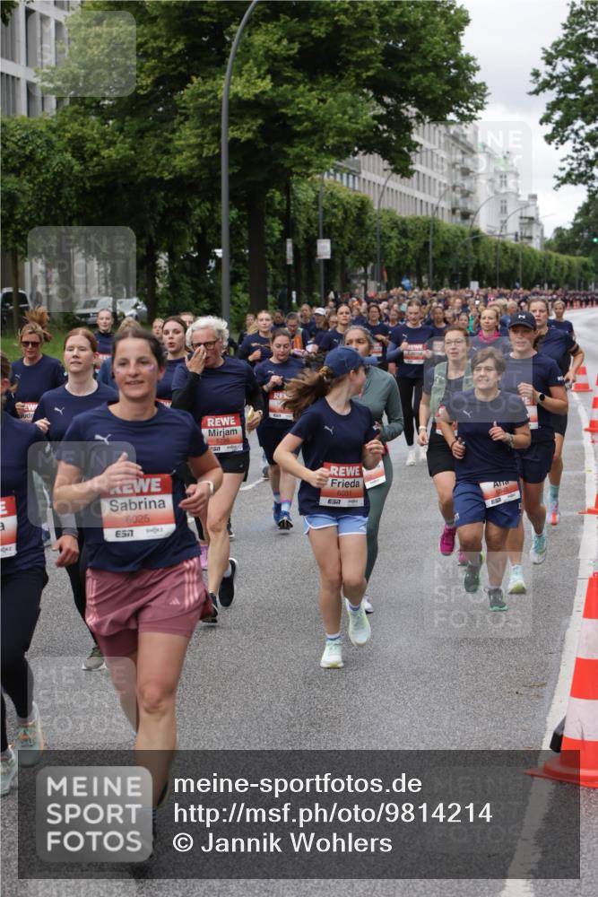 14.06.2026 - REWE Women's Run Jannik Wohlers http://msf.ph/oto/9814214 14.06.2026 10:40:07 Laufen 6025, 57, 7, 6031, 5948 meine-sportfotos.de