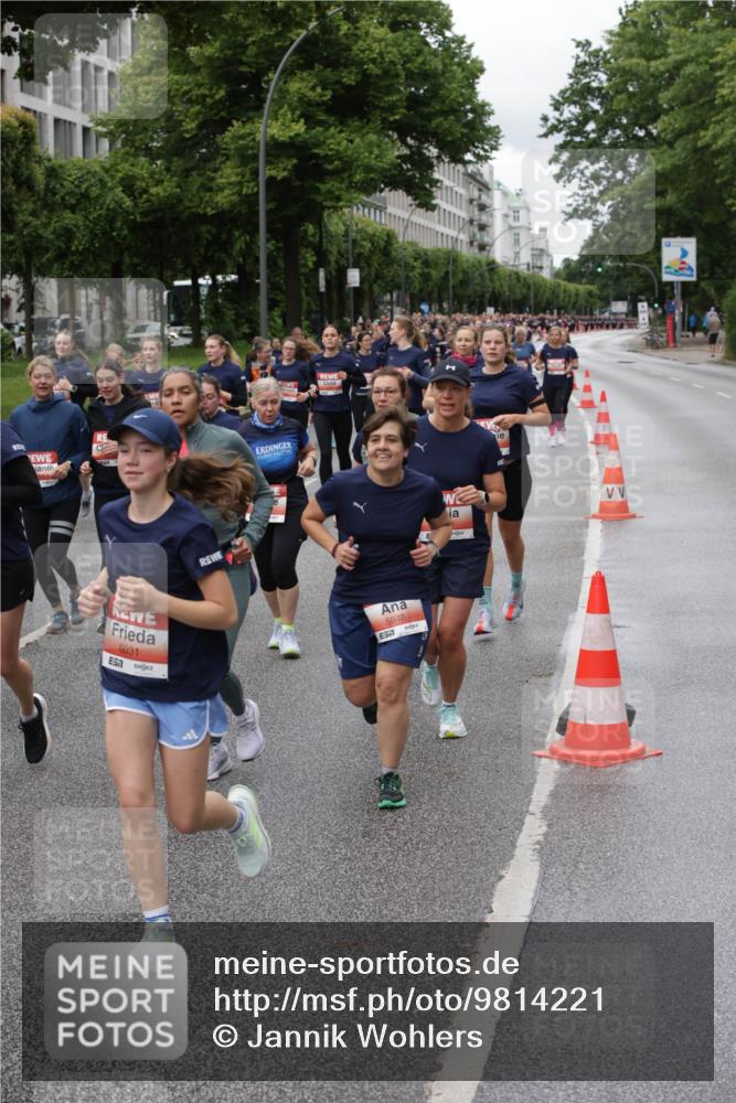 14.06.2026 - REWE Women's Run Jannik Wohlers http://msf.ph/oto/9814221 14.06.2026 10:40:09 Laufen 6031, 5948, 7 meine-sportfotos.de