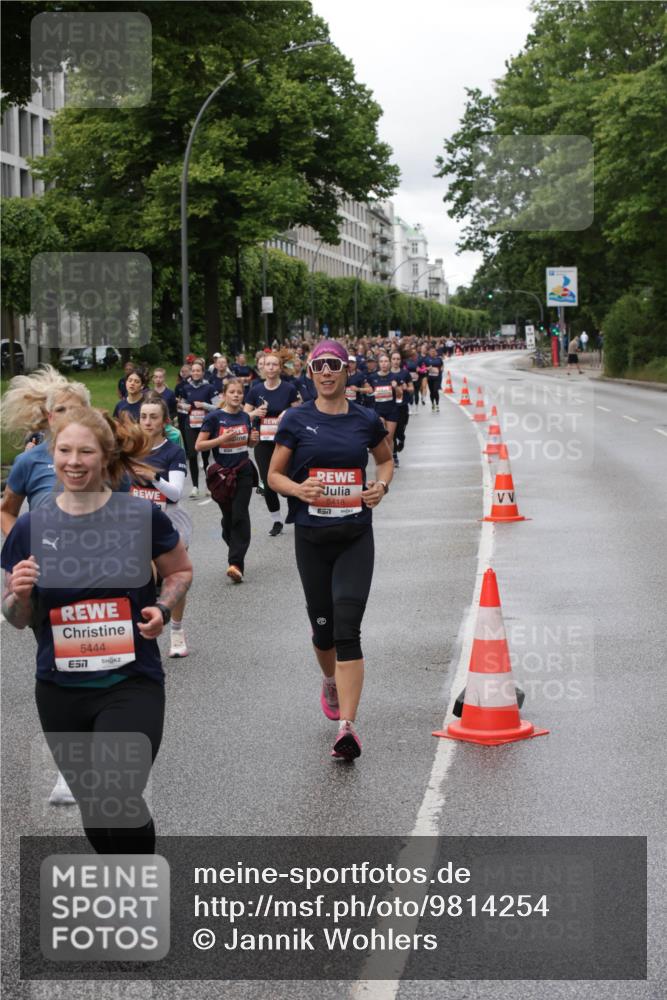 14.06.2026 - REWE Women's Run Jannik Wohlers http://msf.ph/oto/9814254 14.06.2026 10:40:20 Laufen 5444, 7, 5418, 7 meine-sportfotos.de