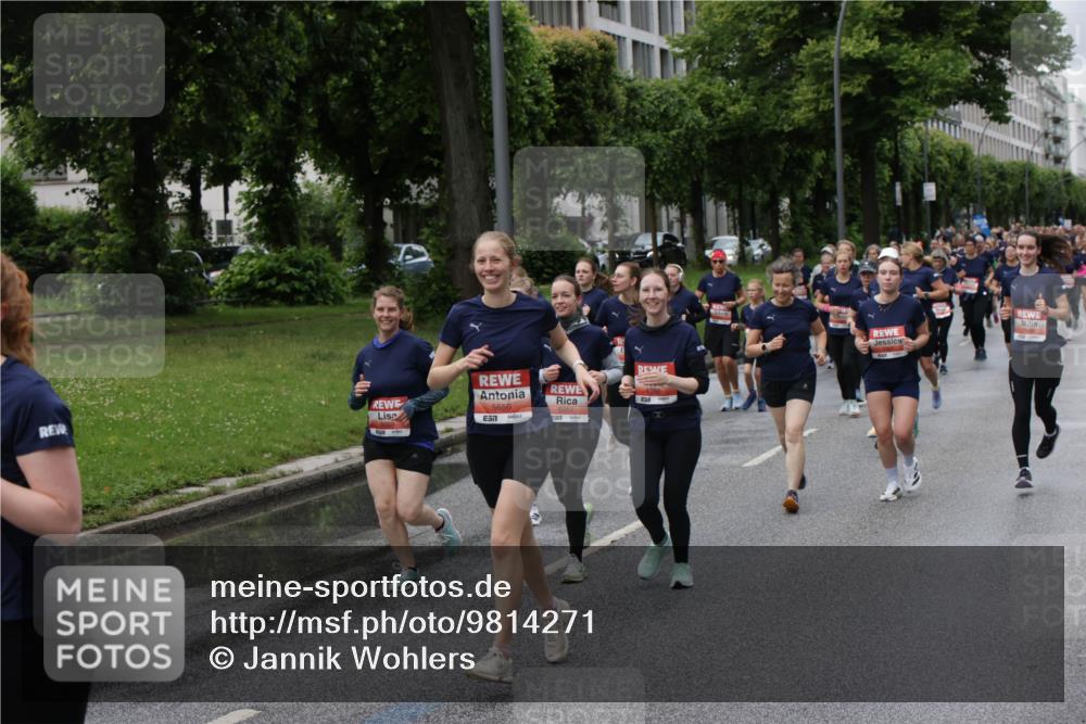 14.06.2026 - REWE Women's Run Jannik Wohlers http://msf.ph/oto/9814271 14.06.2026 10:40:25 Laufen 5656 meine-sportfotos.de
