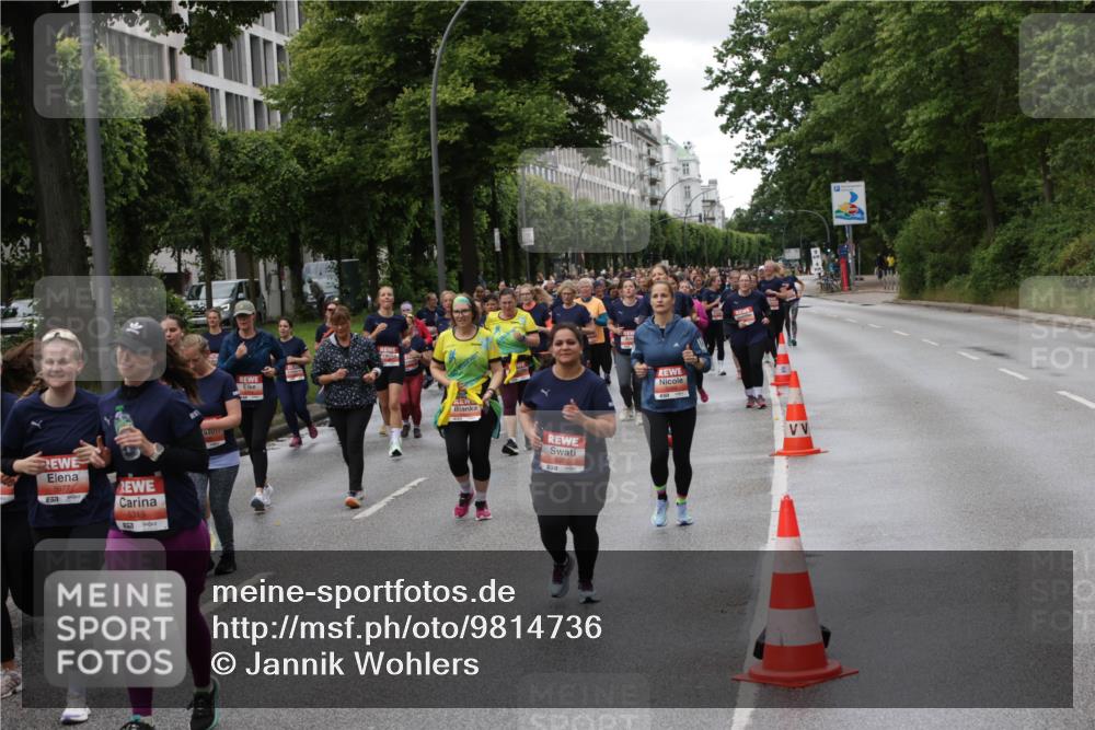 14.06.2026 - REWE Women's Run Jannik Wohlers http://msf.ph/oto/9814736 14.06.2026 10:41:52 Laufen 5977, 5319, 657 meine-sportfotos.de