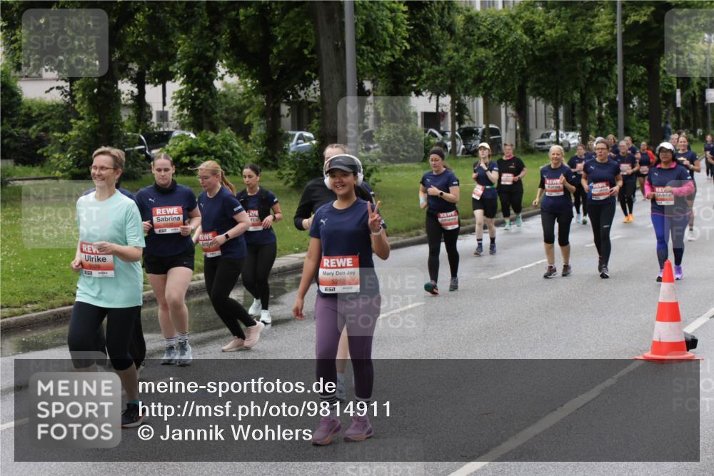 14.06.2026 - REWE Women's Run Jannik Wohlers http://msf.ph/oto/9814911 14.06.2026 10:42:27 Laufen 5028, 5252, 7 meine-sportfotos.de