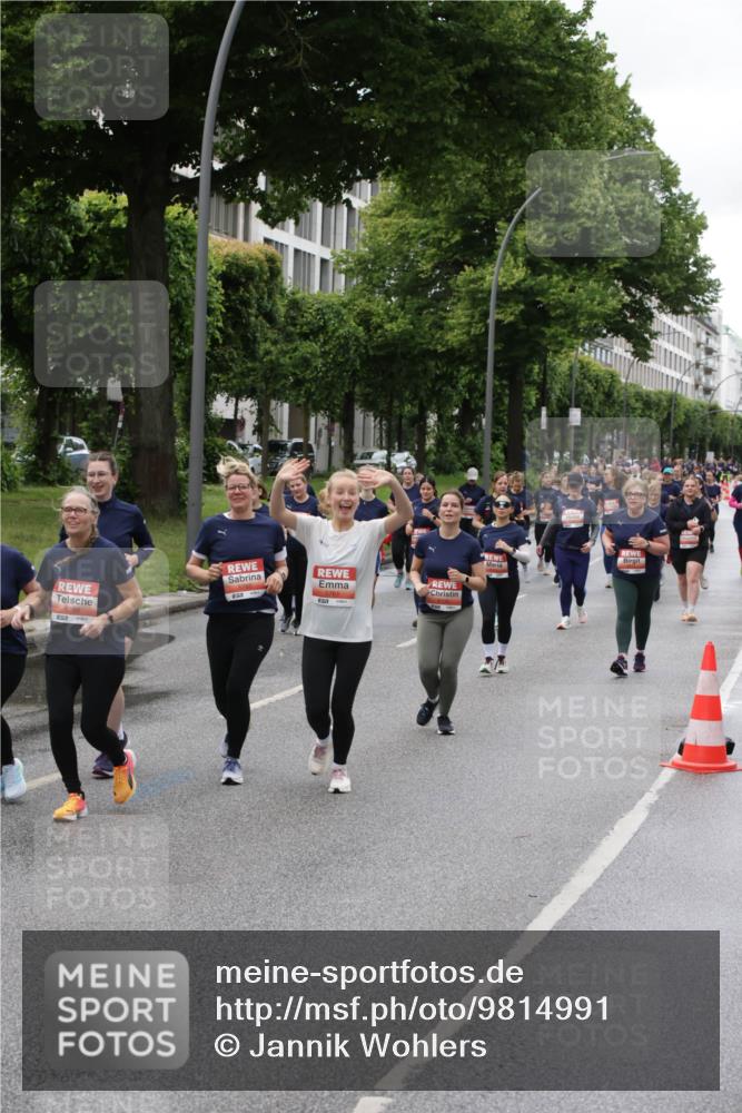 14.06.2026 - REWE Women's Run Jannik Wohlers http://msf.ph/oto/9814991 14.06.2026 10:42:38 Laufen 5761 meine-sportfotos.de