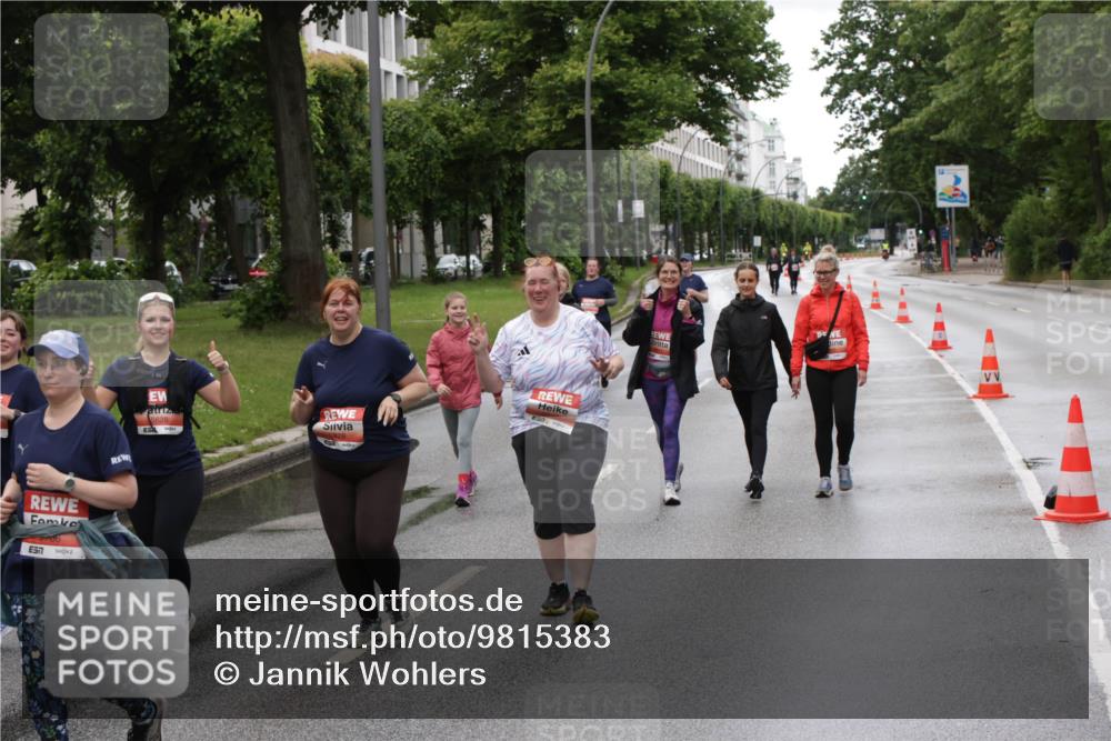 14.06.2026 - REWE Women's Run Jannik Wohlers http://msf.ph/oto/9815383 14.06.2026 10:44:10 Laufen 7 meine-sportfotos.de