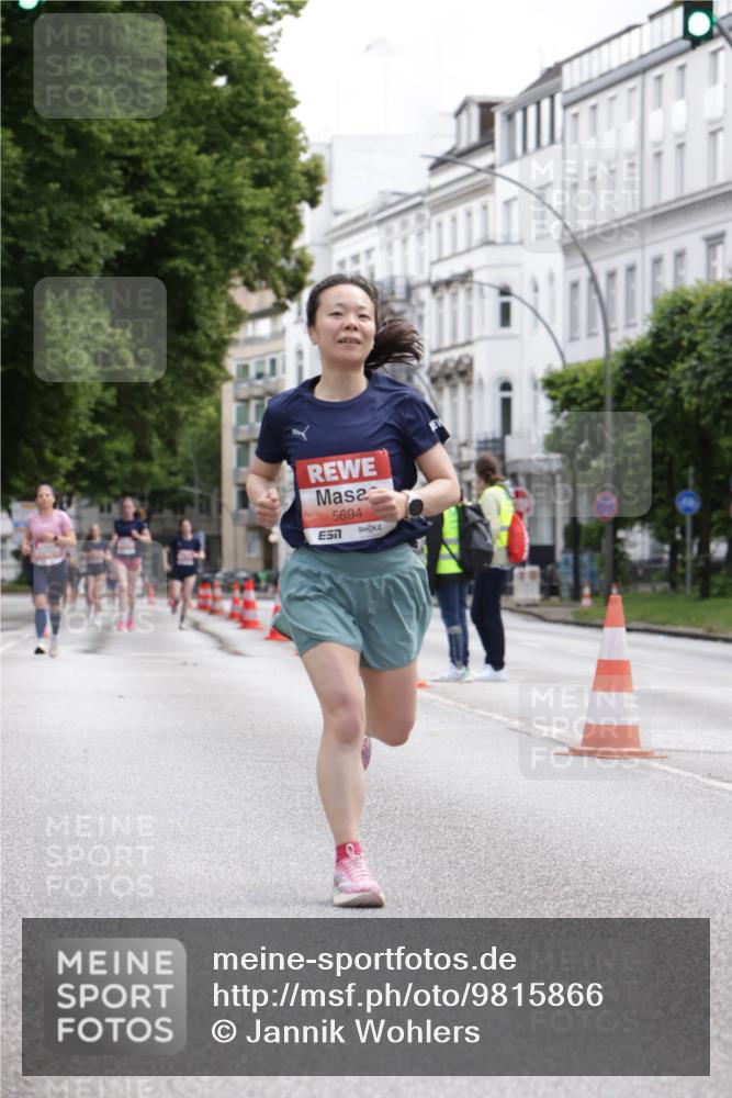 14.06.2026 - REWE Women's Run Jannik Wohlers http://msf.ph/oto/9815866 14.06.2026 10:49:42 Laufen 5694 meine-sportfotos.de