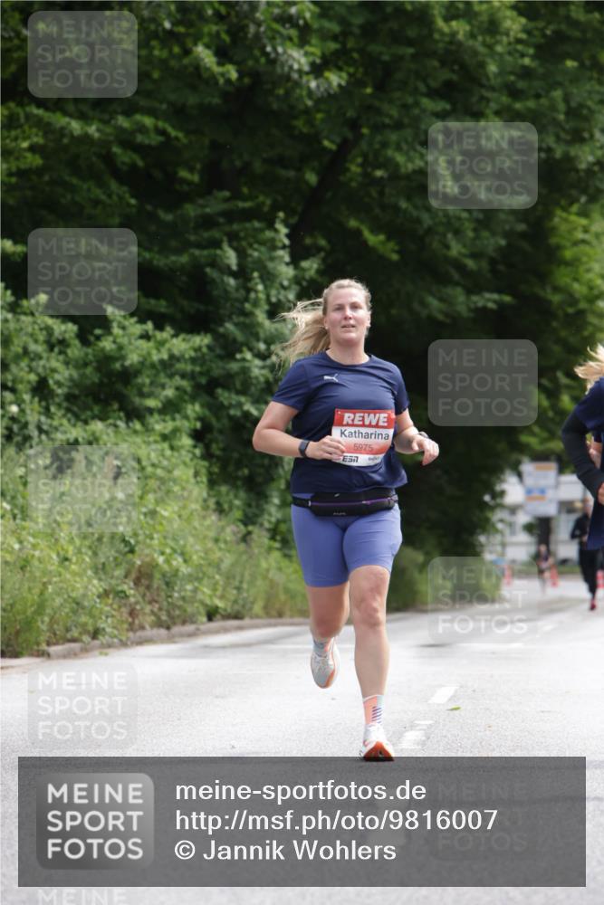 14.06.2026 - REWE Women's Run Jannik Wohlers http://msf.ph/oto/9816007 14.06.2026 10:50:12 Laufen 5975 meine-sportfotos.de