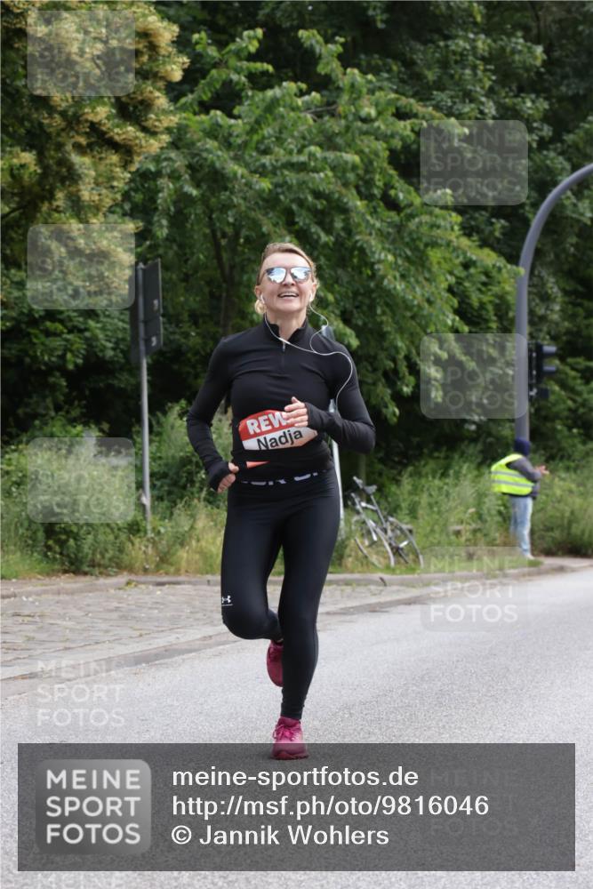 14.06.2026 - REWE Women's Run Jannik Wohlers http://msf.ph/oto/9816046 14.06.2026 10:50:29 Laufen 8 meine-sportfotos.de