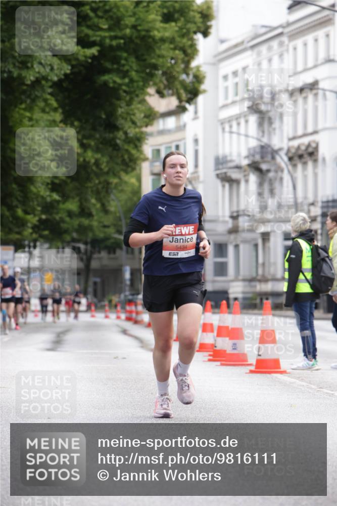 14.06.2026 - REWE Women's Run Jannik Wohlers http://msf.ph/oto/9816111 14.06.2026 10:50:41 Laufen 5434 meine-sportfotos.de