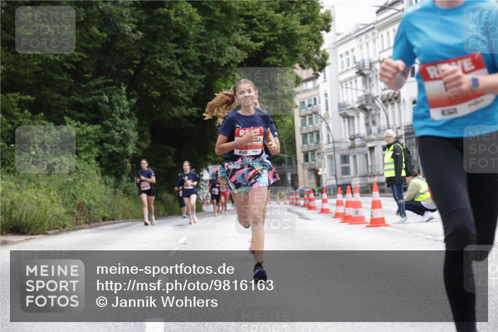 14.06.2026 - REWE Women's Run Jannik Wohlers http://msf.ph/oto/9816163 14.06.2026 10:51:00 Laufen 7, 5051, 670 meine-sportfotos.de