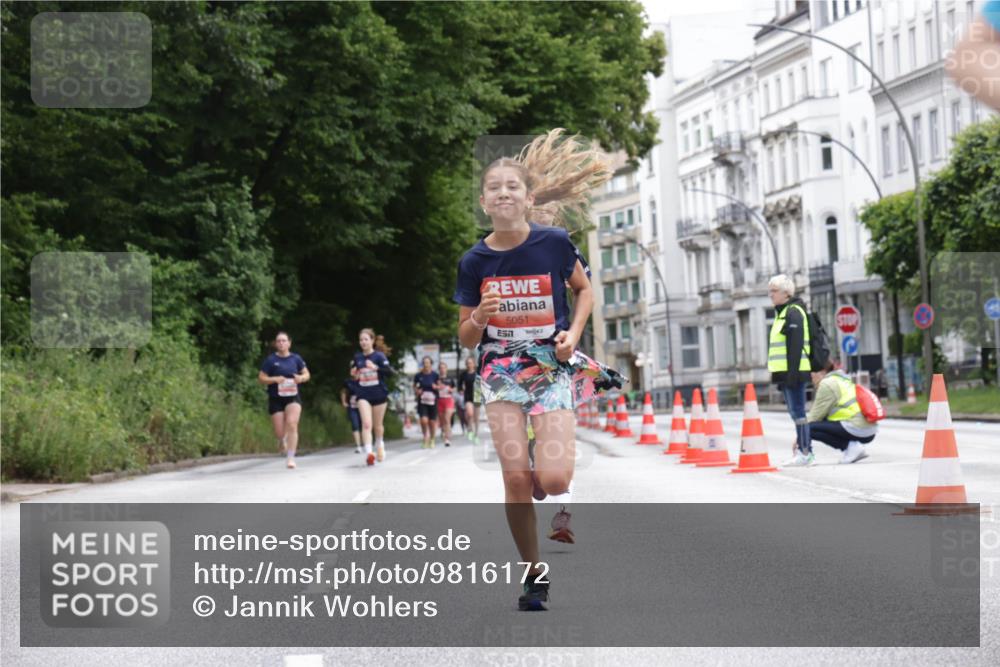 14.06.2026 - REWE Women's Run Jannik Wohlers http://msf.ph/oto/9816172 14.06.2026 10:51:01 Laufen 5051 meine-sportfotos.de
