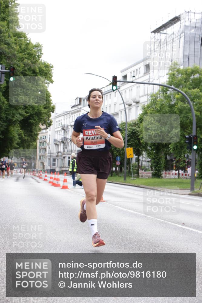 14.06.2026 - REWE Women's Run Jannik Wohlers http://msf.ph/oto/9816180 14.06.2026 10:51:03 Laufen 5516, 7, 01 meine-sportfotos.de