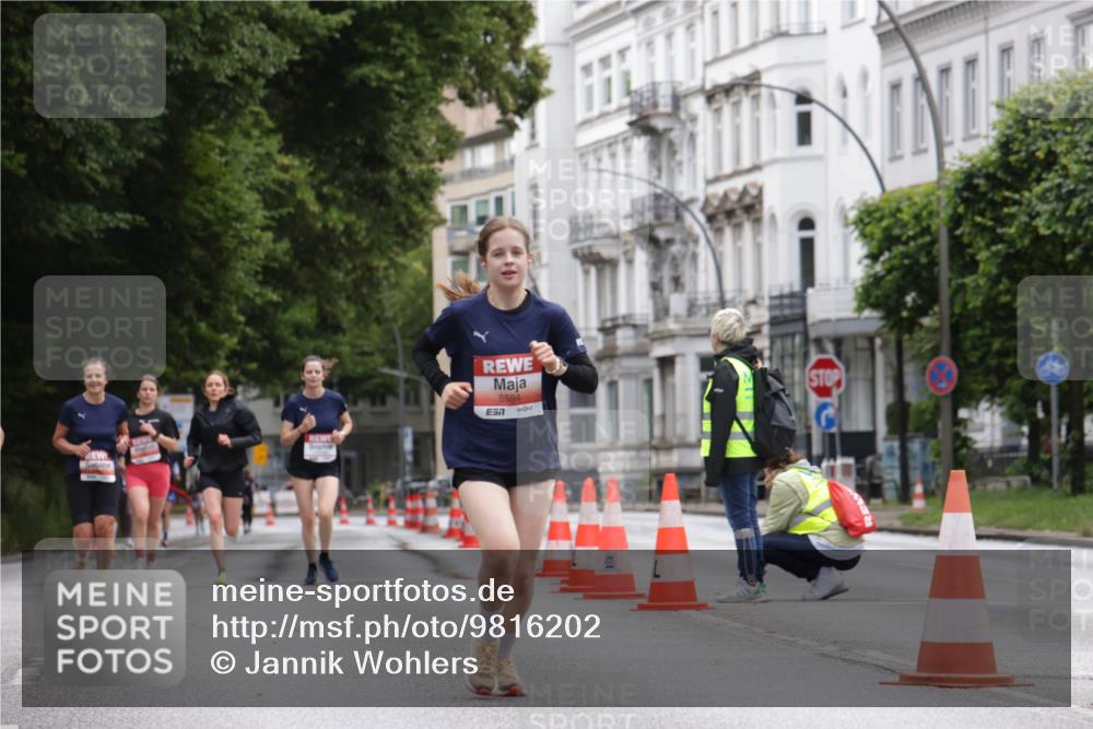 14.06.2026 - REWE Women's Run Jannik Wohlers http://msf.ph/oto/9816202 14.06.2026 10:51:07 Laufen 5594, 7 meine-sportfotos.de