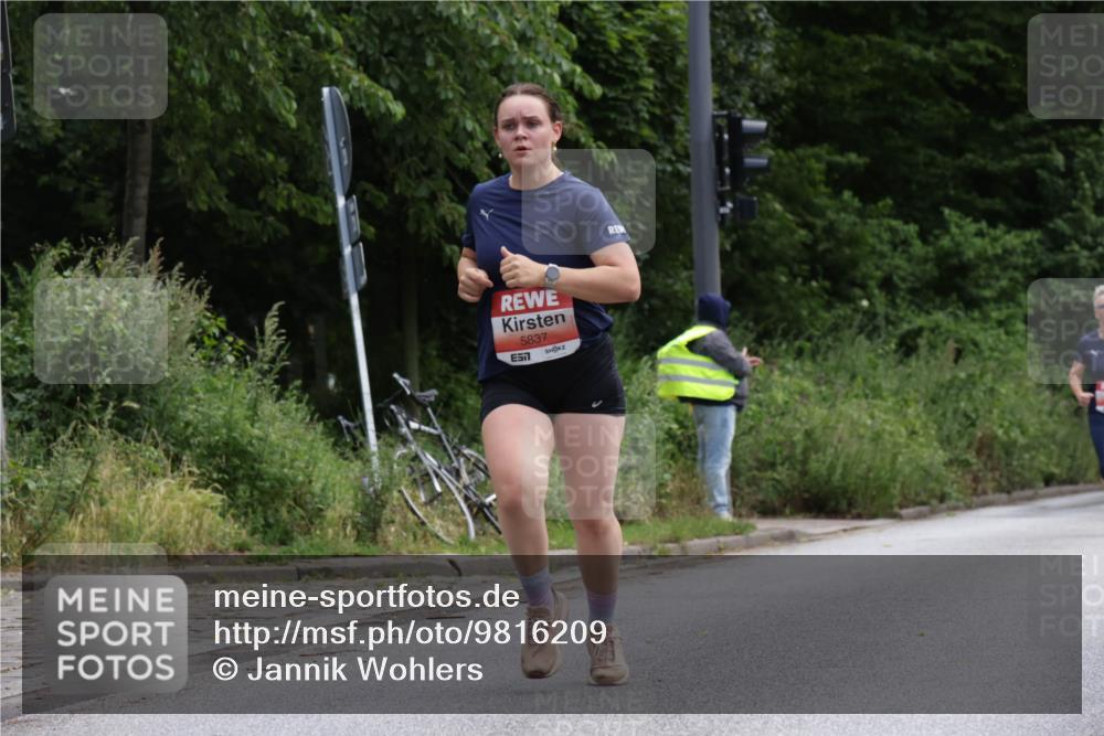 14.06.2026 - REWE Women's Run Jannik Wohlers http://msf.ph/oto/9816209 14.06.2026 10:51:09 Laufen 5837, 657 meine-sportfotos.de