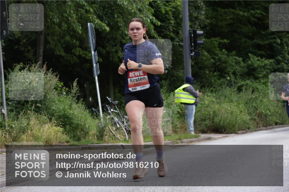 14.06.2026 - REWE Women's Run Jannik Wohlers http://msf.ph/oto/9816210 14.06.2026 10:51:09 Laufen 5837 meine-sportfotos.de