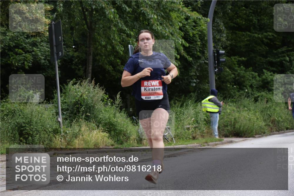 14.06.2026 - REWE Women's Run Jannik Wohlers http://msf.ph/oto/9816218 14.06.2026 10:51:10 Laufen 5837 meine-sportfotos.de