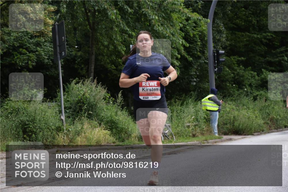 14.06.2026 - REWE Women's Run Jannik Wohlers http://msf.ph/oto/9816219 14.06.2026 10:51:10 Laufen 5837, 7 meine-sportfotos.de