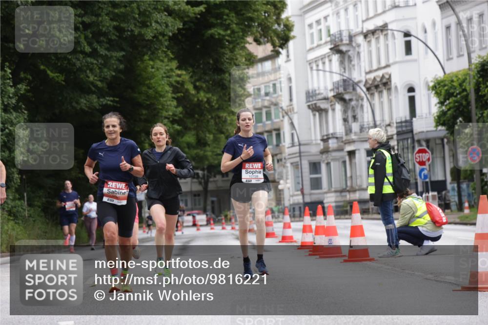 14.06.2026 - REWE Women's Run Jannik Wohlers http://msf.ph/oto/9816221 14.06.2026 10:51:11 Laufen 10728 meine-sportfotos.de