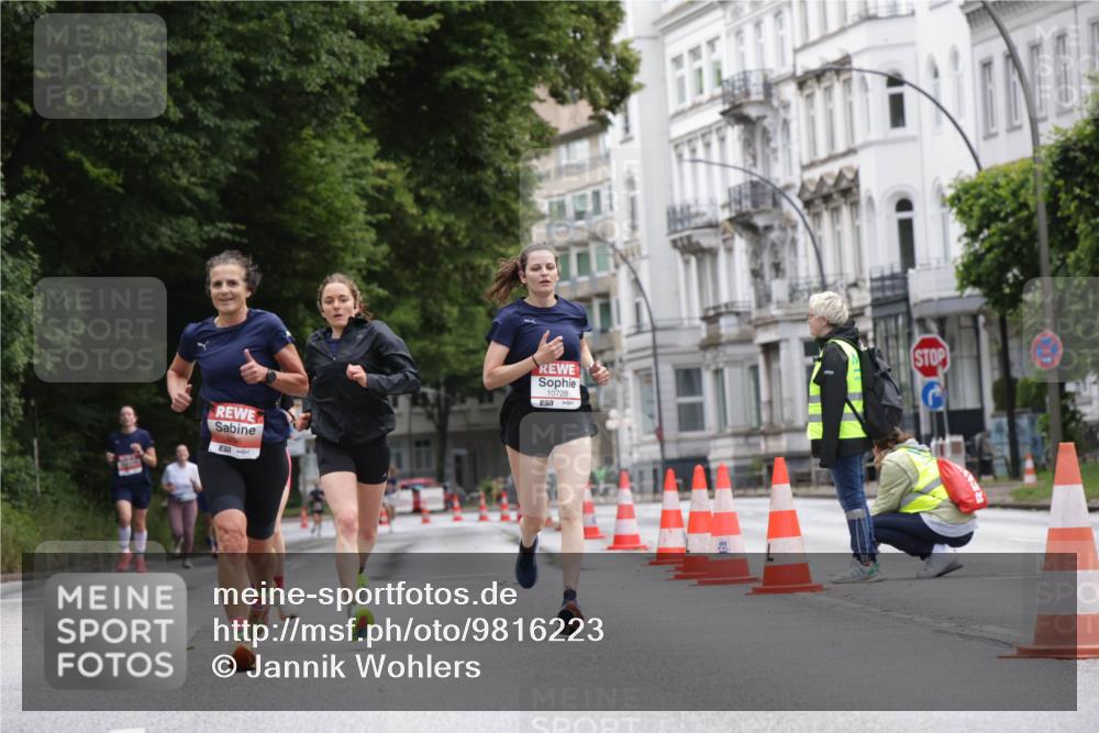 14.06.2026 - REWE Women's Run Jannik Wohlers http://msf.ph/oto/9816223 14.06.2026 10:51:11 Laufen 10728 meine-sportfotos.de
