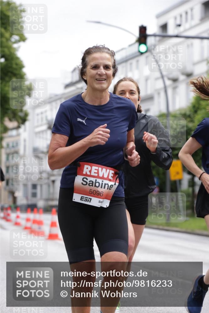 14.06.2026 - REWE Women's Run Jannik Wohlers http://msf.ph/oto/9816233 14.06.2026 10:51:15 Laufen 5096, 7 meine-sportfotos.de