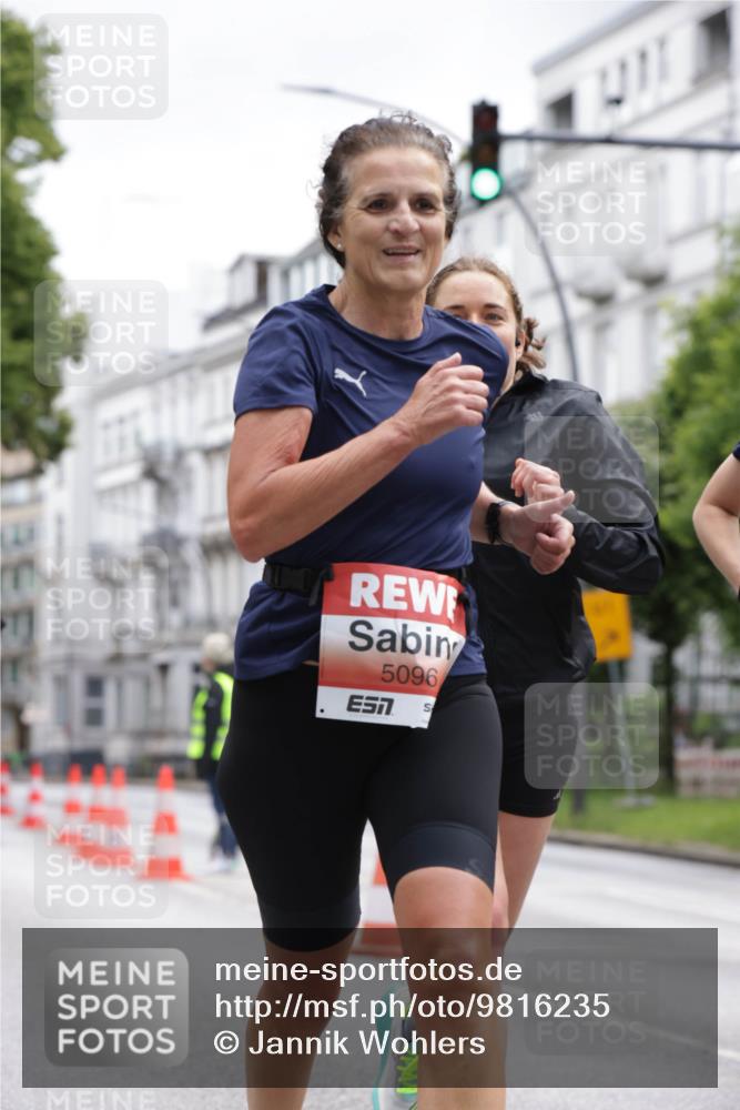 14.06.2026 - REWE Women's Run Jannik Wohlers http://msf.ph/oto/9816235 14.06.2026 10:51:16 Laufen 5096 meine-sportfotos.de