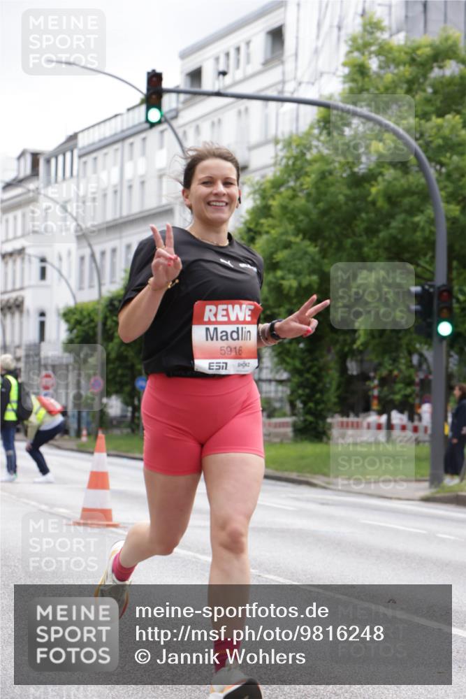 14.06.2026 - REWE Women's Run Jannik Wohlers http://msf.ph/oto/9816248 14.06.2026 10:51:17 Laufen 5916 meine-sportfotos.de