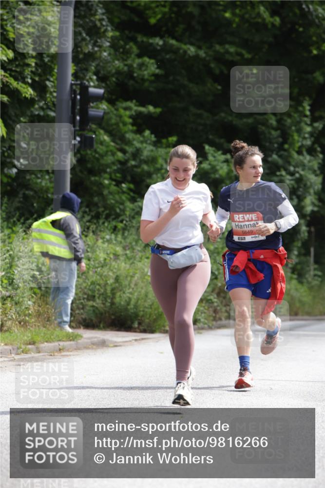 14.06.2026 - REWE Women's Run Jannik Wohlers http://msf.ph/oto/9816266 14.06.2026 10:51:25 Laufen 5649 meine-sportfotos.de