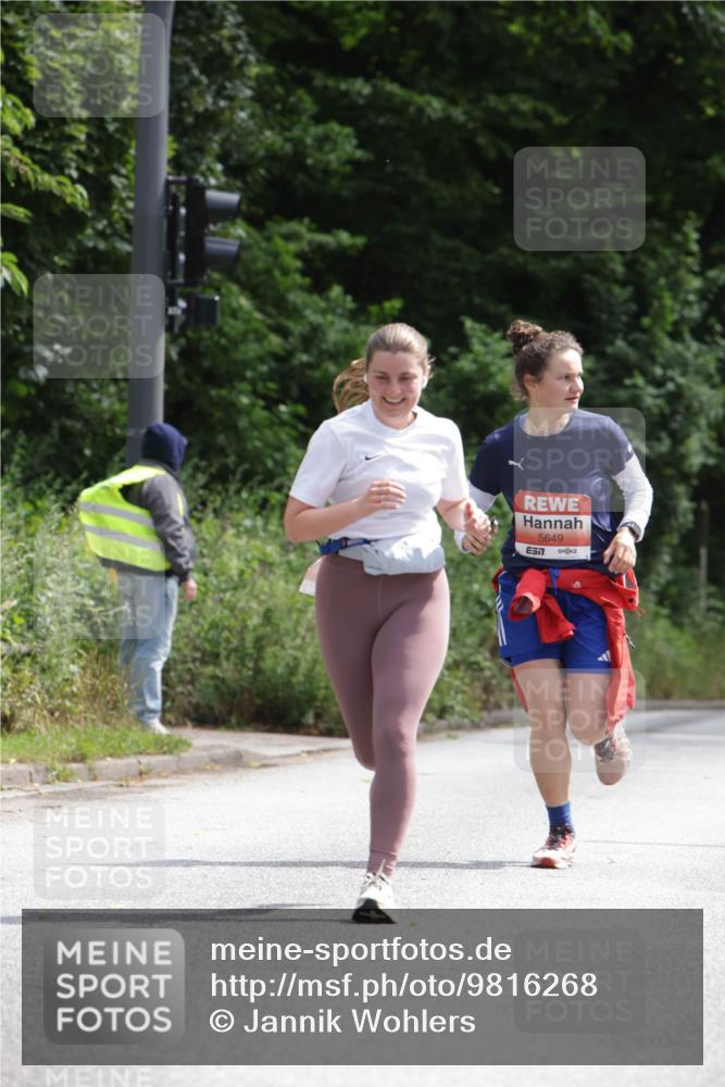 14.06.2026 - REWE Women's Run Jannik Wohlers http://msf.ph/oto/9816268 14.06.2026 10:51:25 Laufen 5649 meine-sportfotos.de