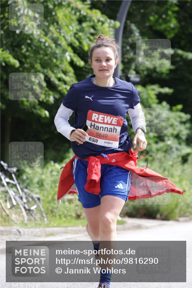14.06.2026 - REWE Women's Run Jannik Wohlers http://msf.ph/oto/9816290 14.06.2026 10:51:27 Laufen 5649, 7 meine-sportfotos.de