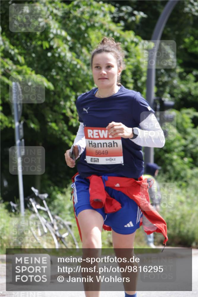 14.06.2026 - REWE Women's Run Jannik Wohlers http://msf.ph/oto/9816295 14.06.2026 10:51:28 Laufen 5649 meine-sportfotos.de